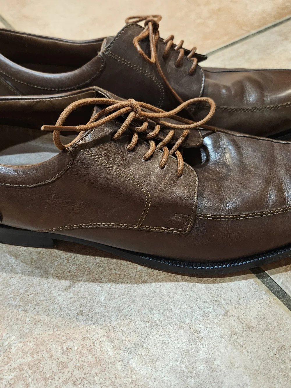 Rockport Men’s Dark Brown Leather Lace-Up Oxfords
